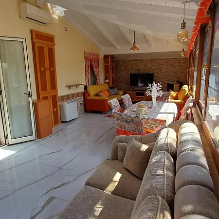 Villino Fatima B&B 크로토네