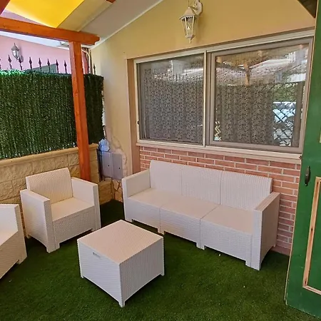 Villino Fatima 4* קרוטונה