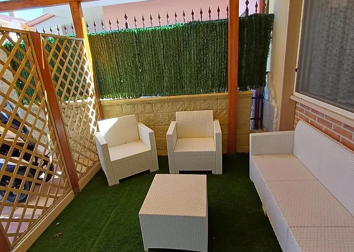 Villino Fatima 住宿加早餐酒店 克罗托内